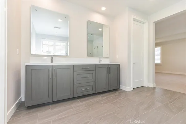 $6,750 | 121 Linda Vista, Irvine, CA 92618