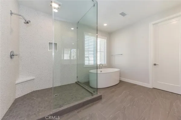 $6,750 | 121 Linda Vista, Irvine, CA 92618