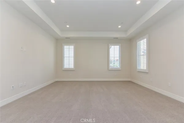 $6,750 | 121 Linda Vista, Irvine, CA 92618