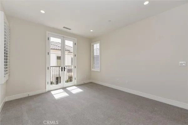 $6,750 | 121 Linda Vista, Irvine, CA 92618