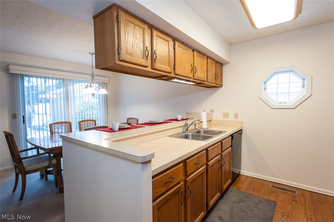 17711 Drake Road Strongsville, OH 44136 - Photo 13 of 27 Gallery Image 13