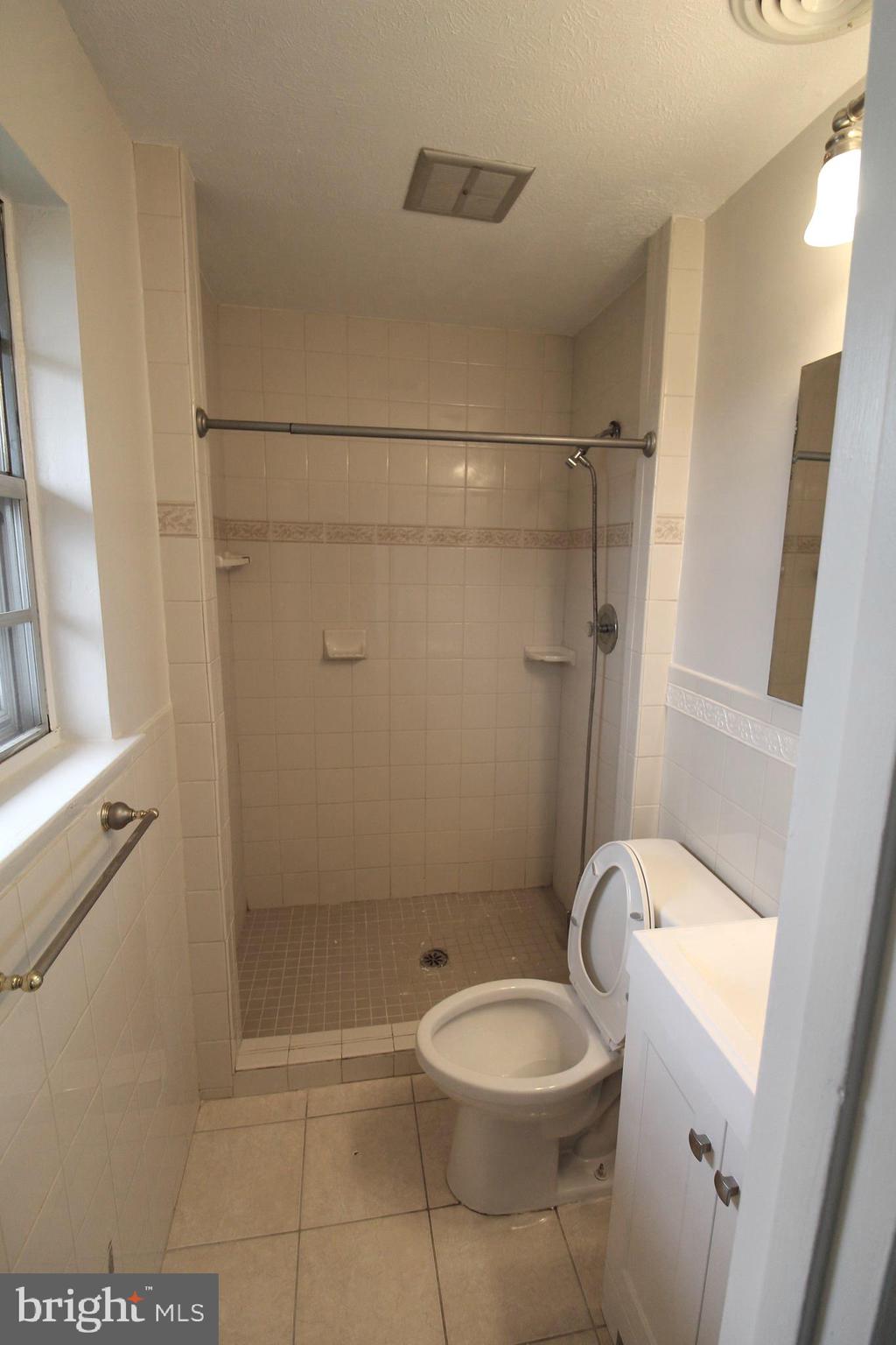 7015 Dower House Road Upper Marlboro, MD 20772 - Photo 31 of 47