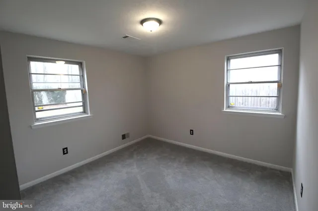 $380,000 | 7015 Dower House Road, Upper Marlboro, MD 20772