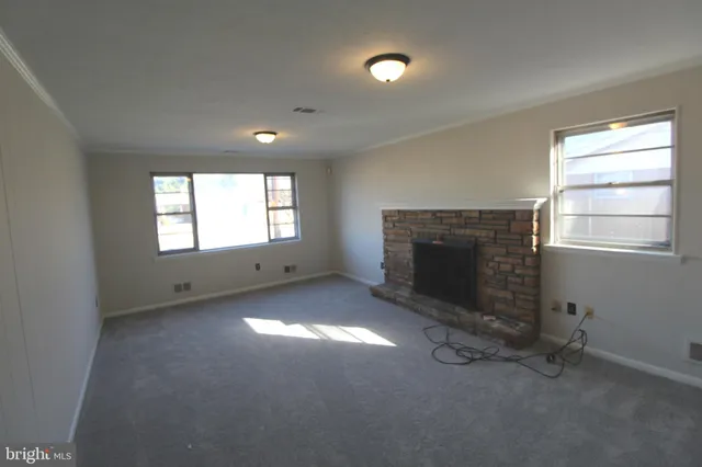 $380,000 | 7015 Dower House Road, Upper Marlboro, MD 20772