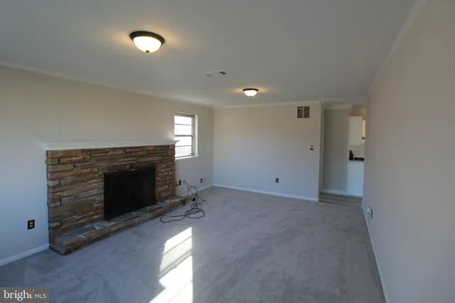 $380,000 | 7015 Dower House Road, Upper Marlboro, MD 20772