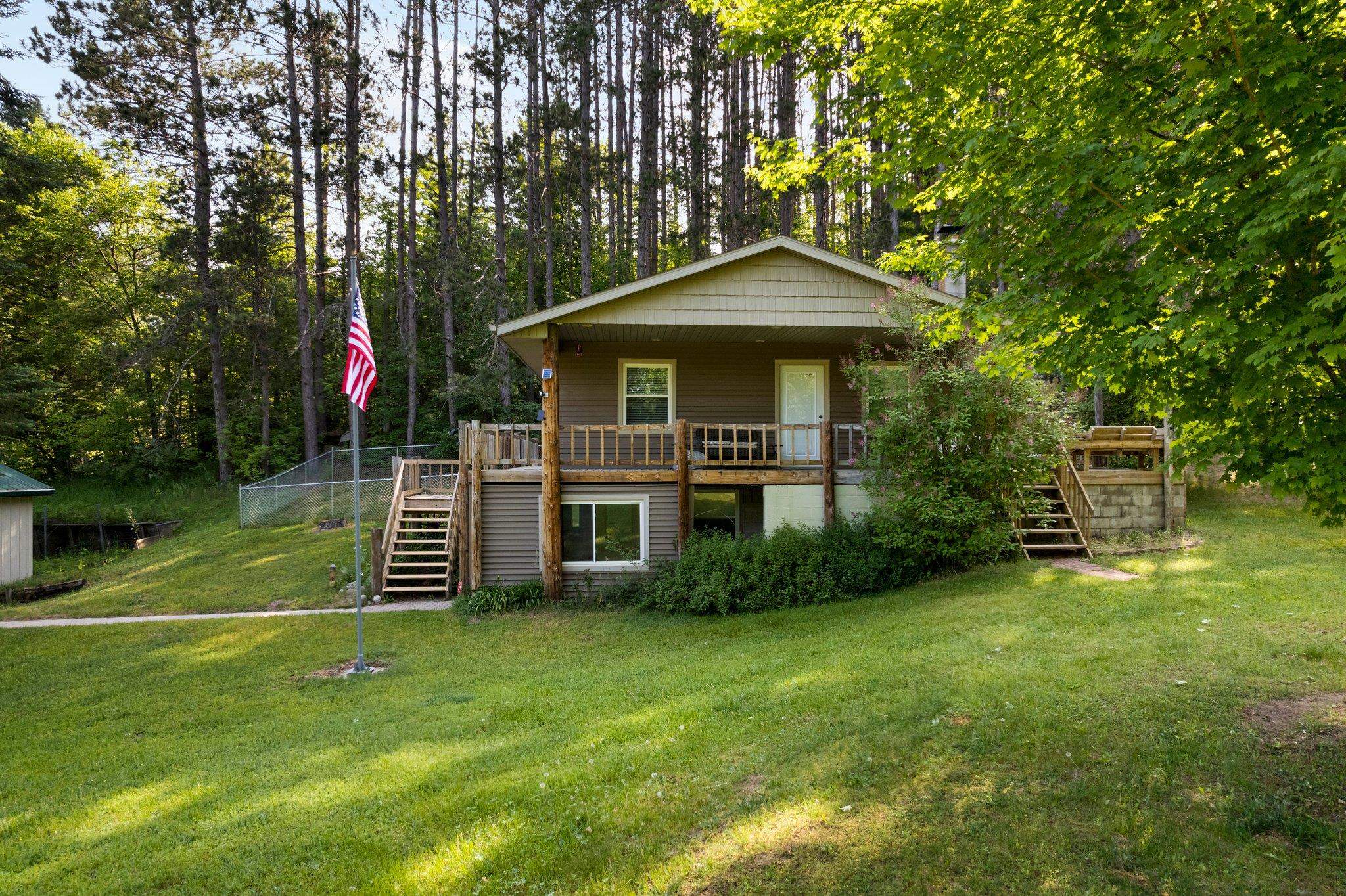 5240 Cedar Valley Road Traverse City, MI 49684 - Photo 31 of 54 1911858-30.JPG
