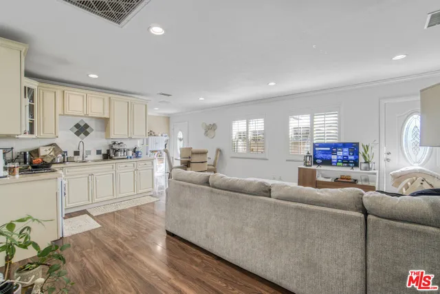 $1,000,000 | 14623 Roxton Avenue, Gardena, CA 90249