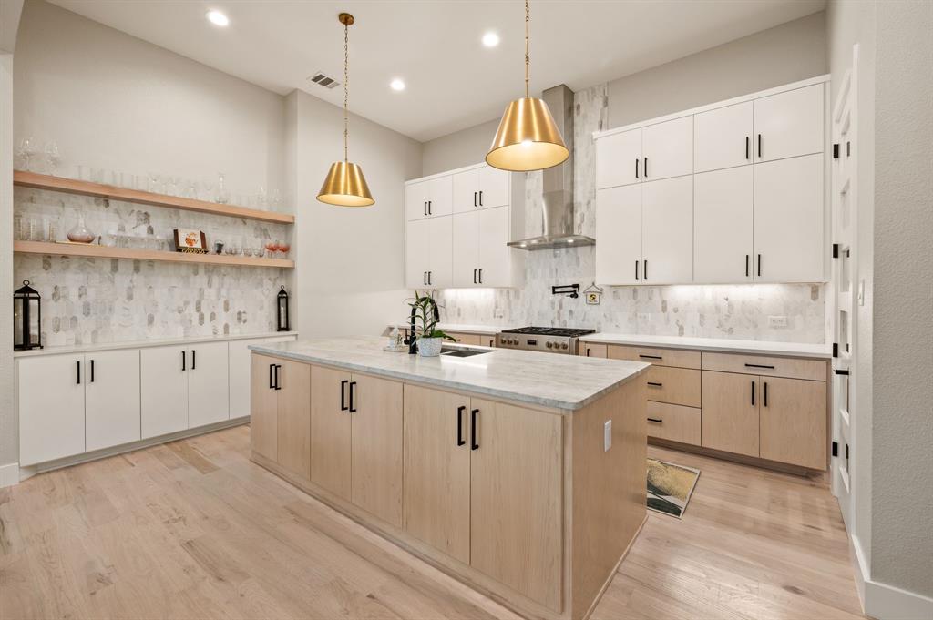 2092 Holt Way Grapevine, TX 76051 - Photo 14 of 40