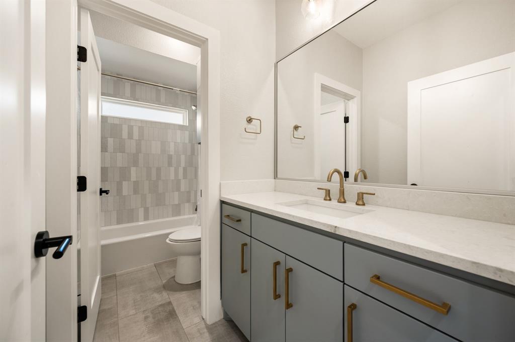 2092 Holt Way Grapevine, TX 76051 - Photo 31 of 40