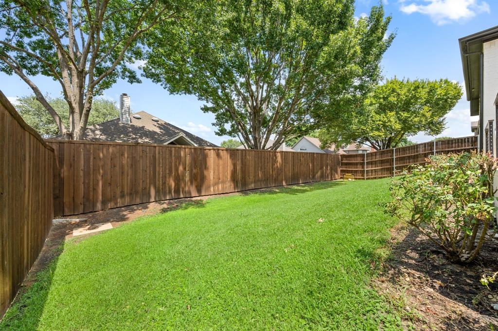 2092 Holt Way Grapevine, TX 76051 - Photo 32 of 40