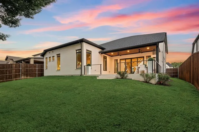 $1,399,000 | 2092 Holt Way, Grapevine, TX 76051