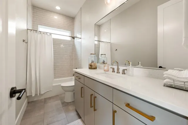 $1,399,000 | 2092 Holt Way, Grapevine, TX 76051