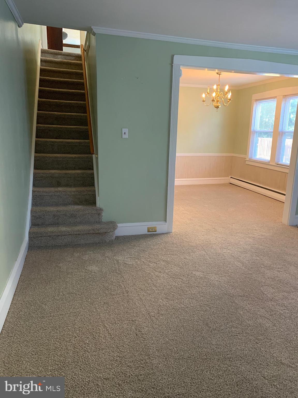 626 East Springfield Road Springfield, PA 19064 - Photo 5 of 19 Livingroom