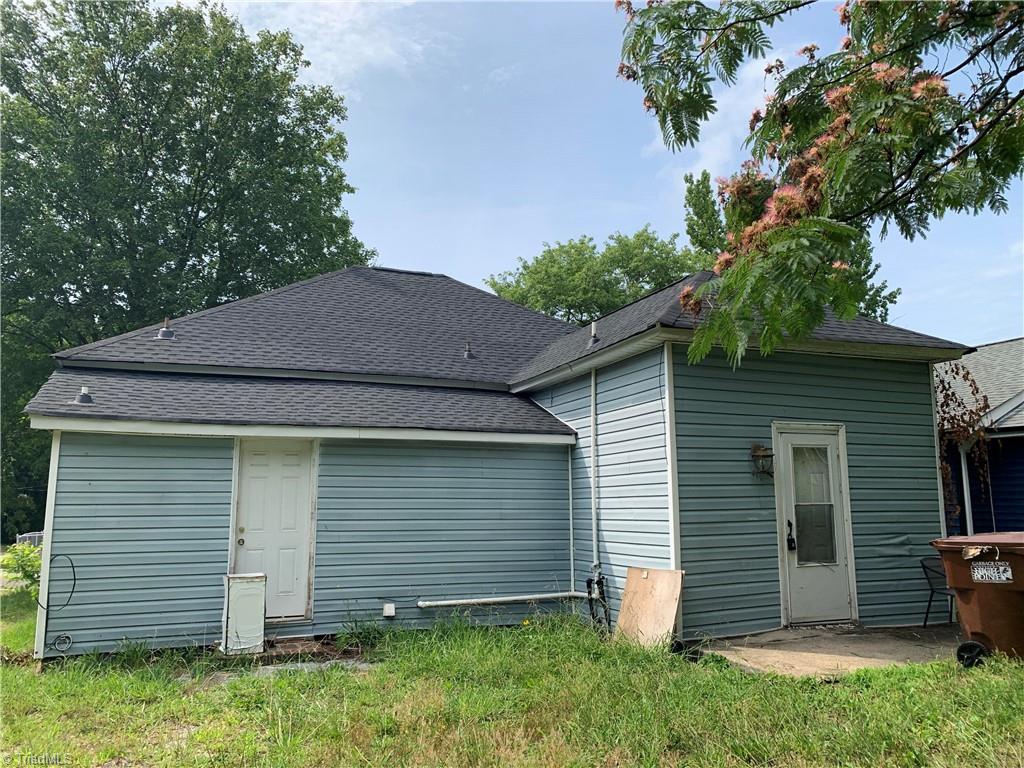 1015 Adams Street High Point, NC 27262 - Photo 5 of 18