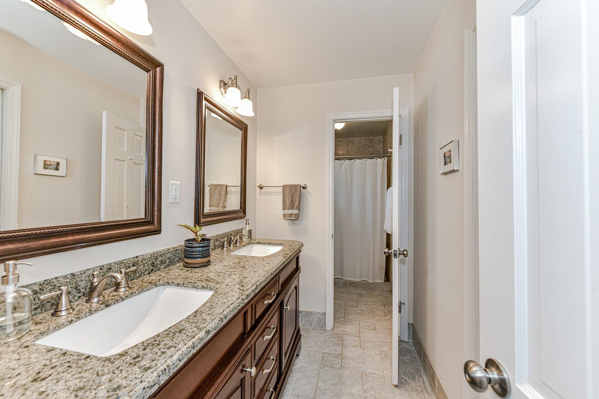 4600 Walker Road Charlotte, NC 28211 - Photo 18 of 33 Gallery Image 18