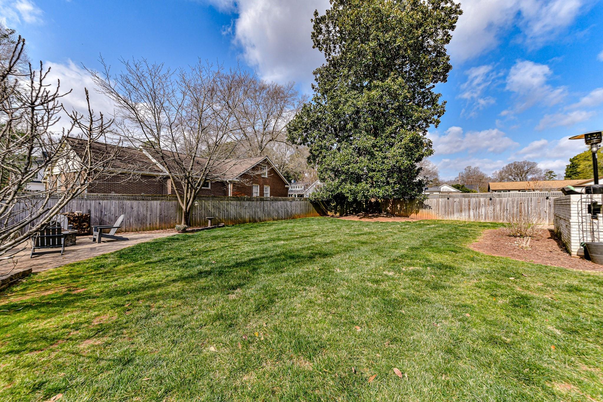 4600 Walker Road Charlotte, NC 28211 - Photo 29 of 33 Gallery Image 29