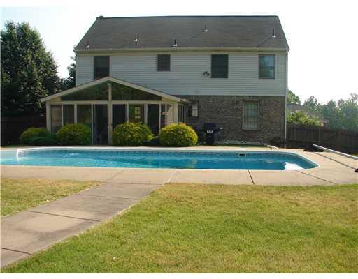 114 Rye Court McKees Rocks, PA 15136 - Photo 9 of 14 Swimming Pool/Hot Tub/Sauna.
