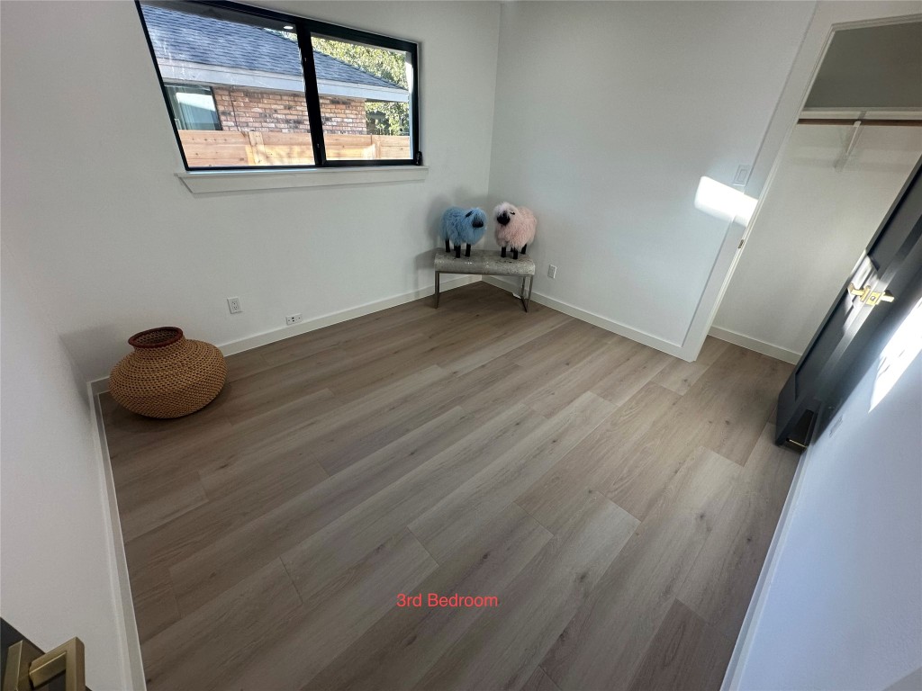 4910 Woodcreek Road Austin, TX 78749 - Photo 21 of 40