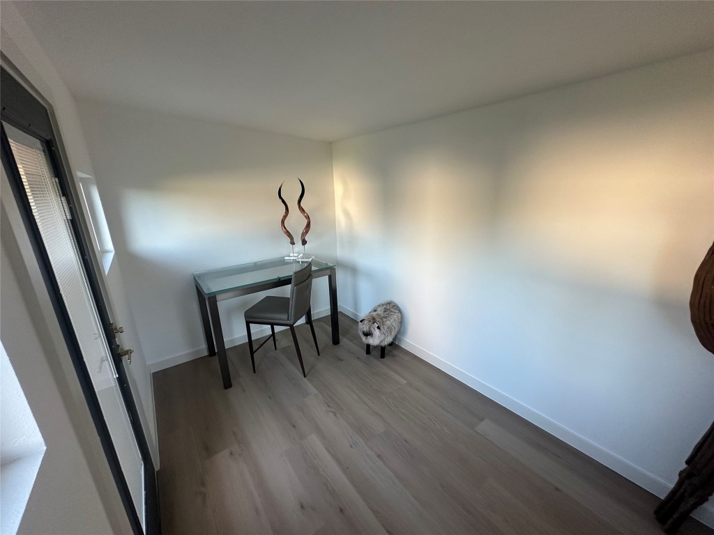 4910 Woodcreek Road Austin, TX 78749 - Photo 32 of 40