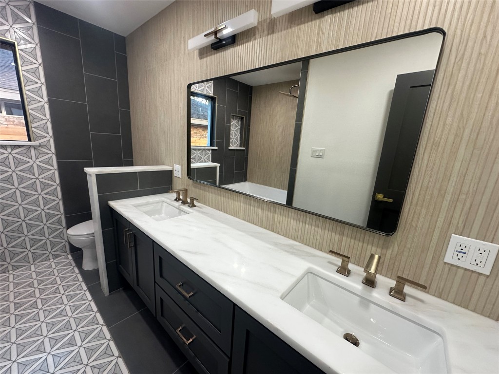 4910 Woodcreek Road Austin, TX 78749 - Photo 36 of 40