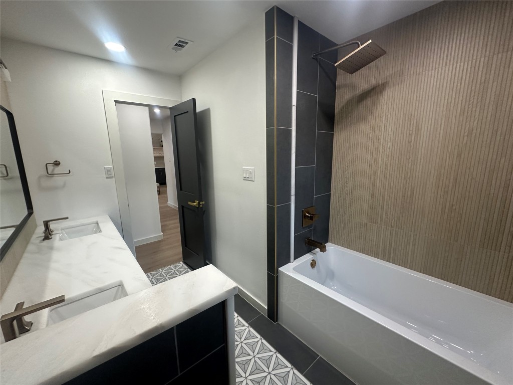 4910 Woodcreek Road Austin, TX 78749 - Photo 38 of 40