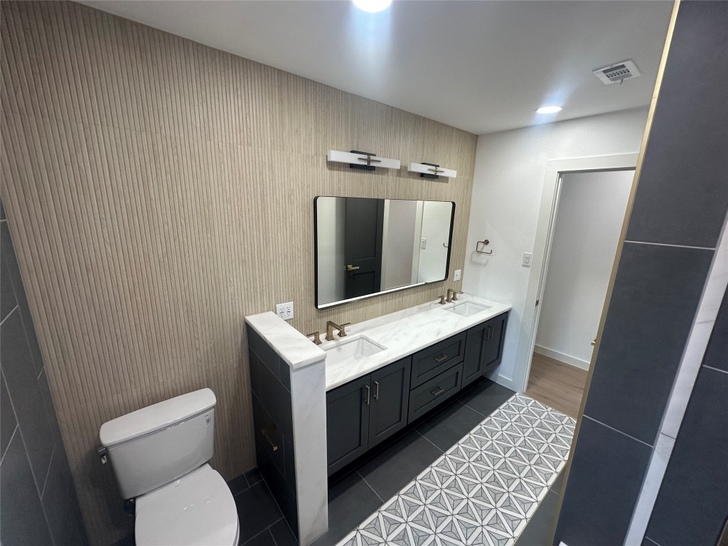 4910 Woodcreek Road Austin, TX 78749 - Photo 39 of 40