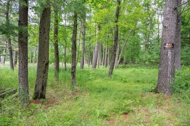 $129,000 | N8276 5th Avenue, Camp Douglas, WI 54618