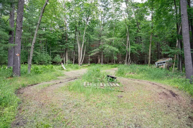 $129,000 | N8276 5th Avenue, Camp Douglas, WI 54618