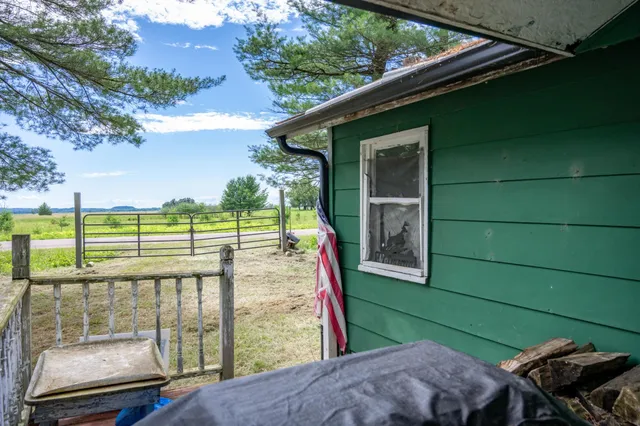 $129,000 | N8276 5th Avenue, Camp Douglas, WI 54618