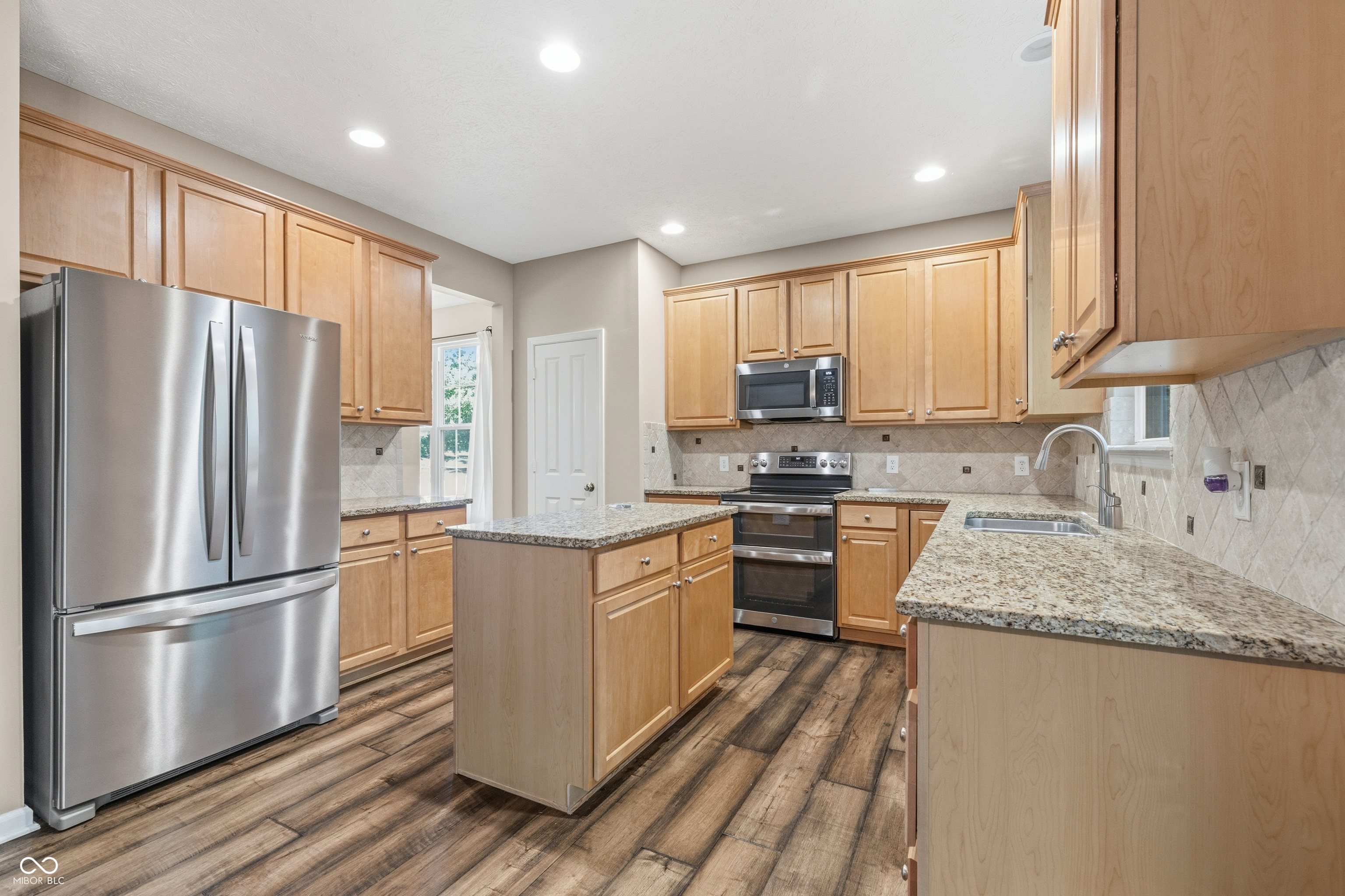 11361 Romeo Place Fortville, IN 46040 - Photo 22 of 56