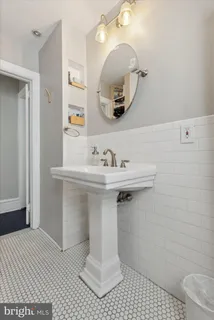 $3,000 | 36 South Cricket Terrace, Ardmore, PA 19003