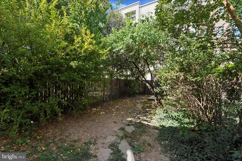 $3,000 | 36 South Cricket Terrace, Ardmore, PA 19003