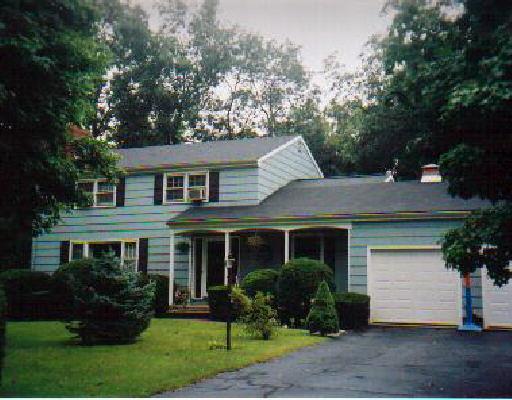 20 Middlefield Road Oxford, CT 06478 - Photo 1 of 1 Gallery Image 1