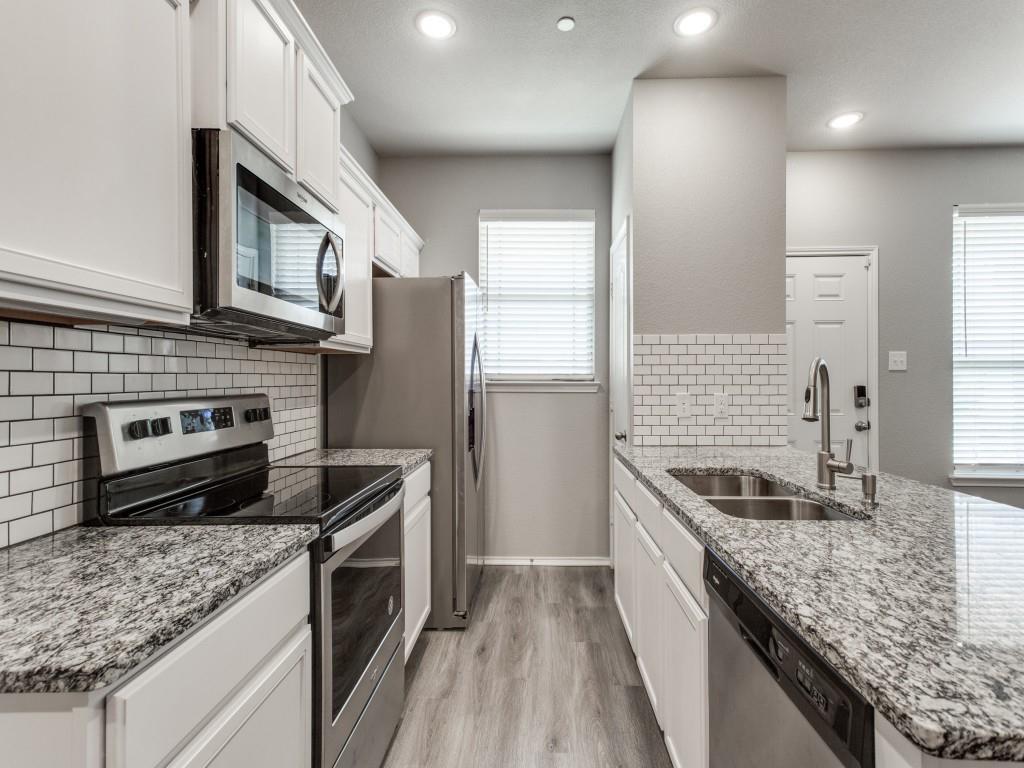 3405 Cricket Drive Denton, TX 76207 - Photo 7 of 25