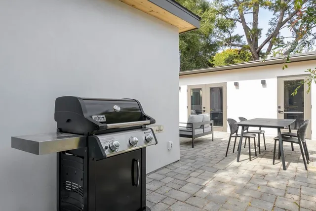 $5,510,000 | 1102-209 Del Mar Avenue, Santa Barbara, CA 93109