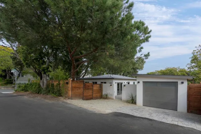 $5,510,000 | 1102-209 Del Mar Avenue, Santa Barbara, CA 93109