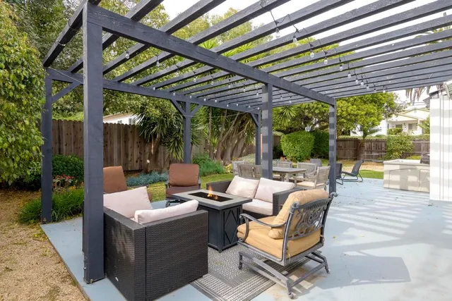 $5,510,000 | 1102-209 Del Mar Avenue, Santa Barbara, CA 93109