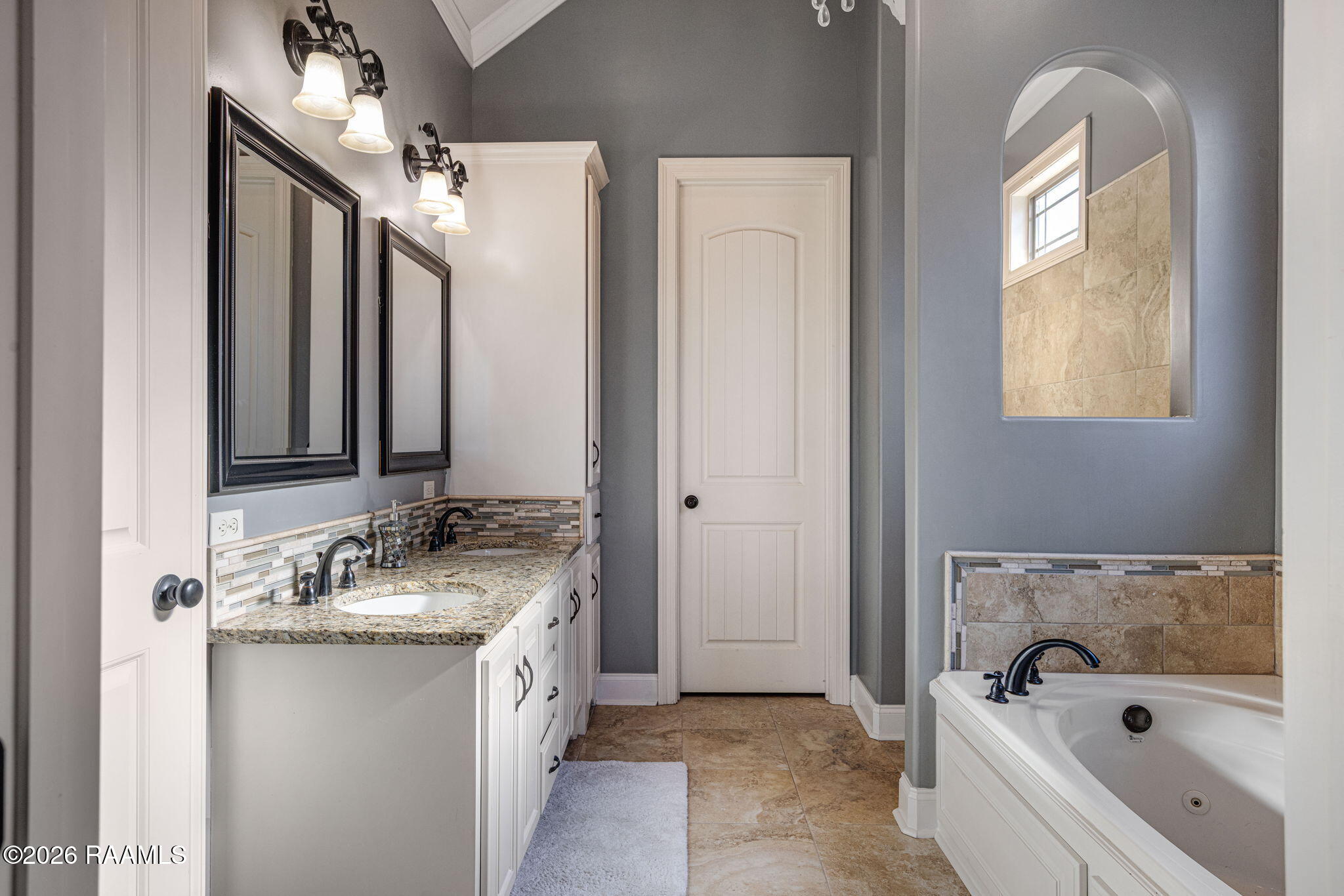 107 Westridge Drive Broussard, LA 70518 - Photo 17 of 28 11-web-or-mls-107 Westridge Dr-17