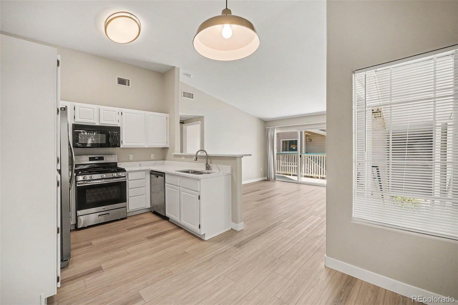 8365 Pebble Creek Way, Unit 201 Highlands Ranch, CO 80126 - Photo 10 of 26