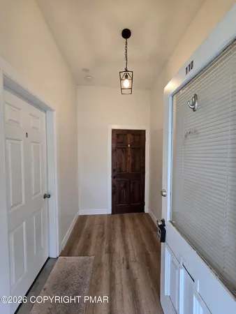 $1,800 | 110 Analomink Street, Unit 2, East Stroudsburg, PA 18301