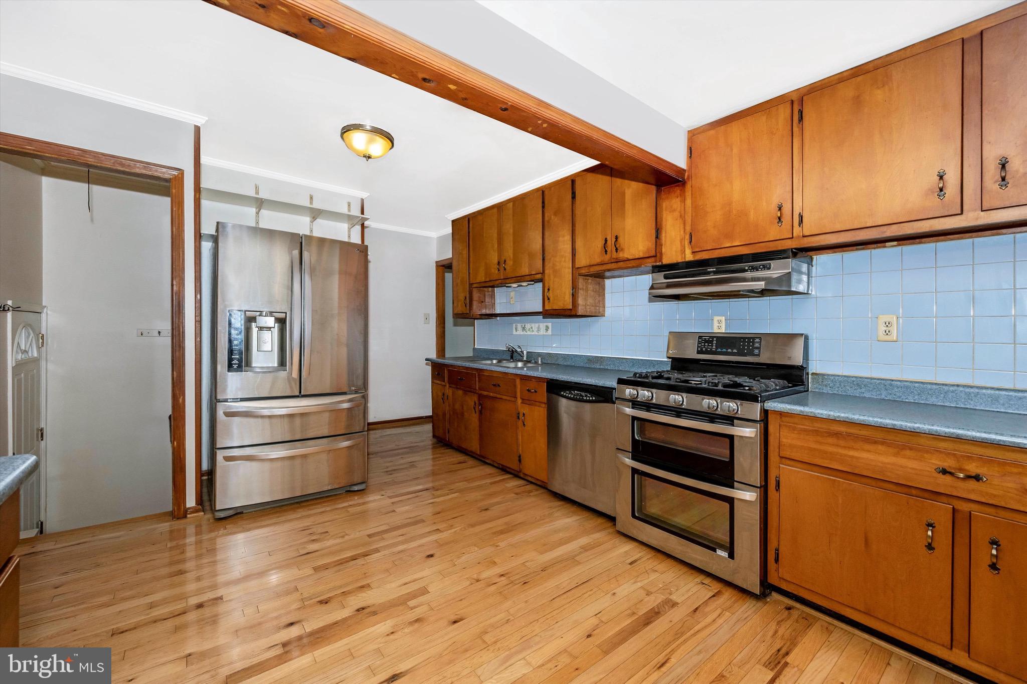 11805 Goodloe Road Silver Spring, MD 20906 - Photo 12 of 57
