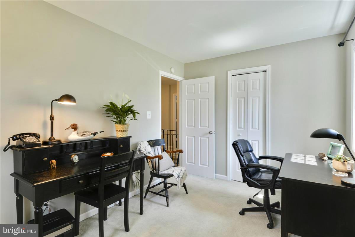 8611 Artillery Road Manassas, VA 20110 - Photo 23 of 27 Bedroom