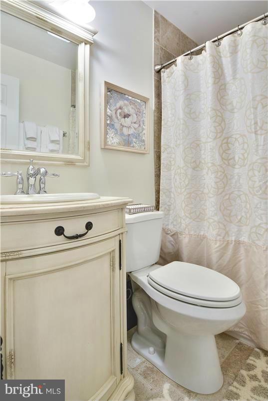 8611 Artillery Road Manassas, VA 20110 - Photo 24 of 27 Bath