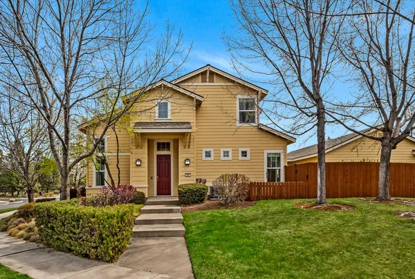 $660,000 | 630 Southwest Hill Street, Bend, OR 97702