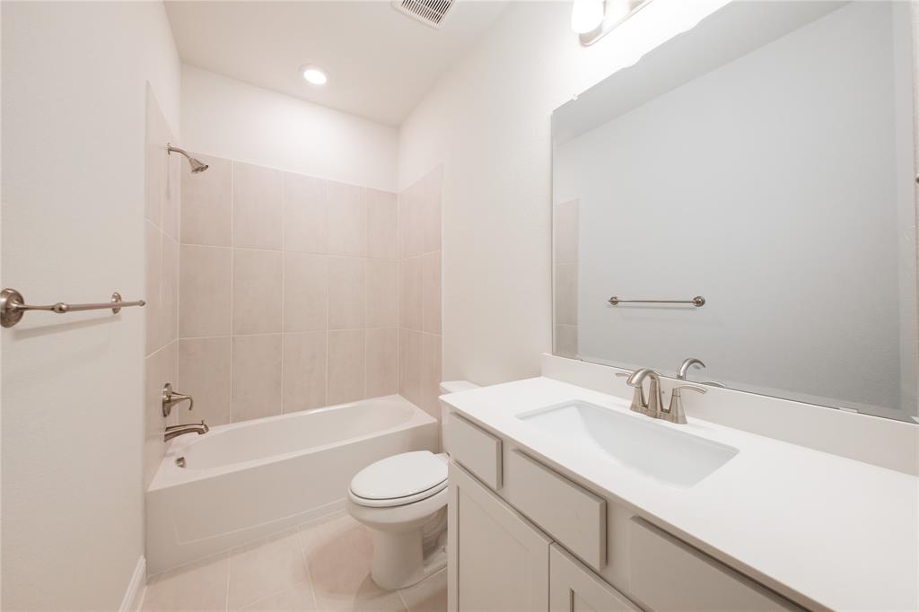 7929 Sunset Boulevard Rowlett, TX 75088 - Photo 24 of 34 Bath 2