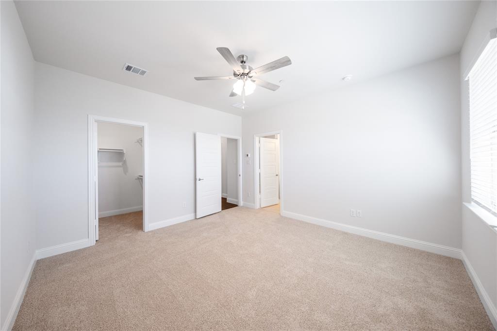 7929 Sunset Boulevard Rowlett, TX 75088 - Photo 8 of 32 a view of an empty room