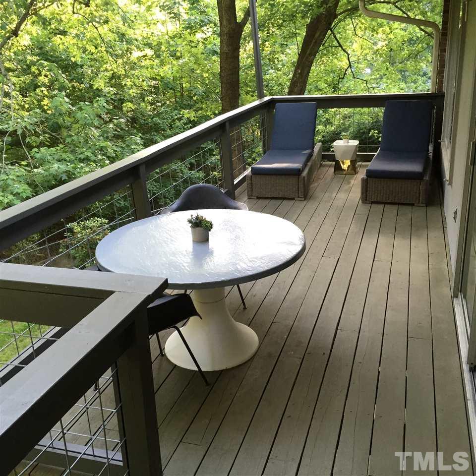 804 Autumn Court Raleigh, NC 27609 - Photo 2 of 12