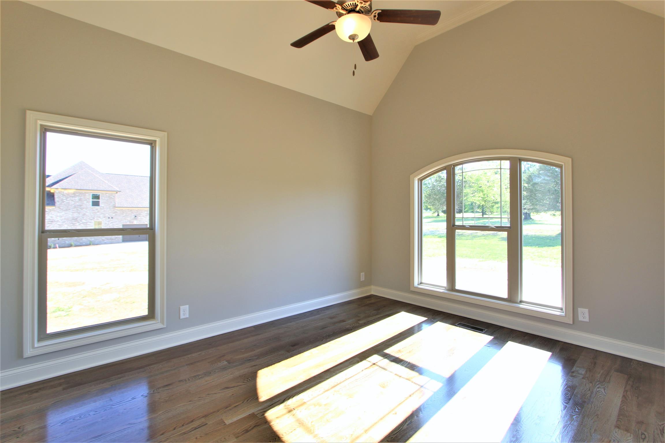 3818 Old Murfreesboro Road West, Unit 5 Lebanon, TN 37090 - Photo 5 of 27 a view of an empty room with a window