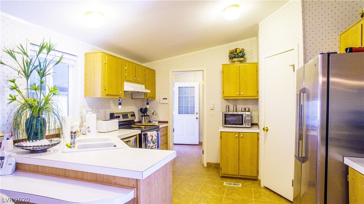 1910 Ricksue Street Pahrump, NV 89060 - Photo 18 of 31 Gallery Image 18