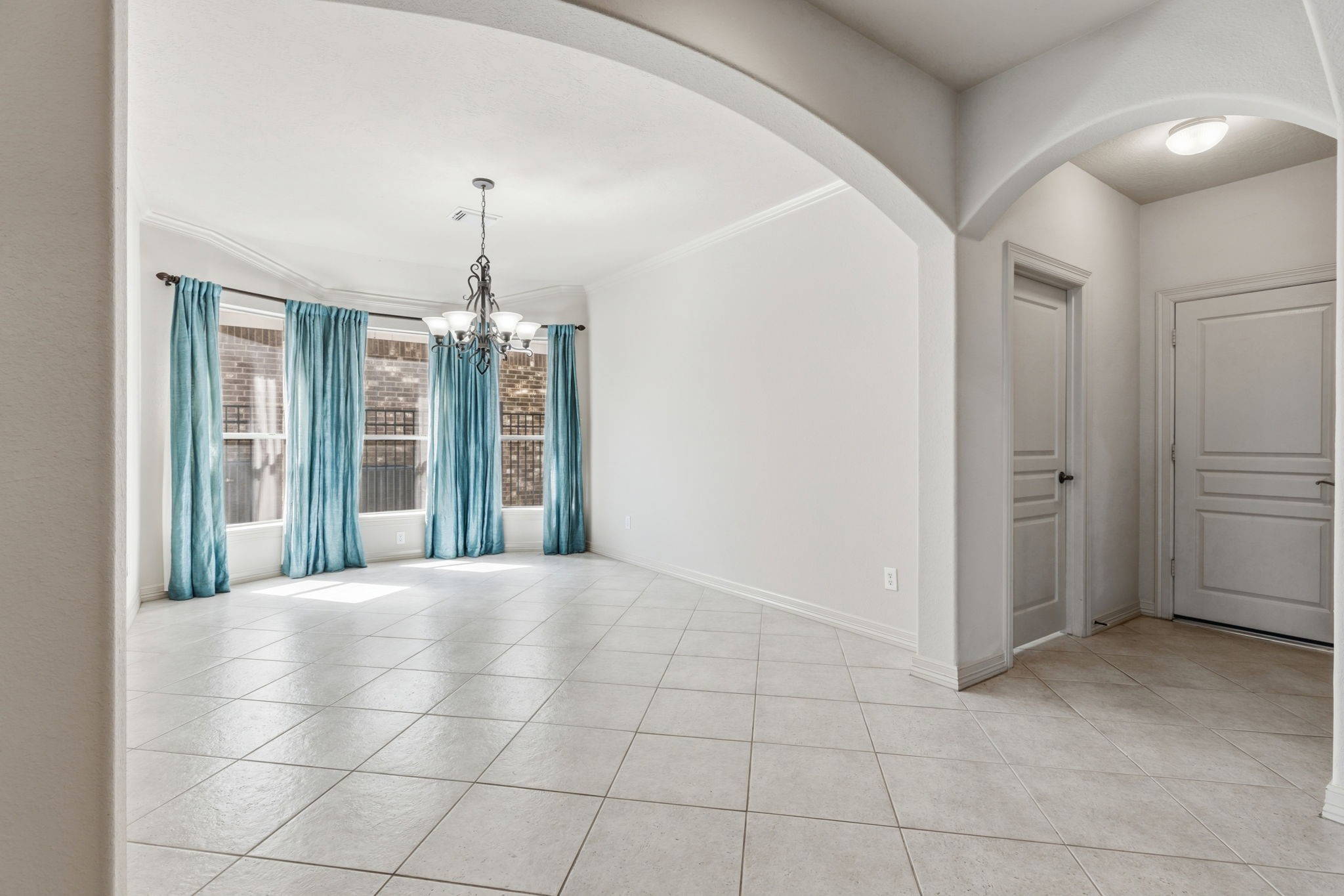 8411 Middle Canyon Road Katy, TX 77494 - Photo 15 of 50